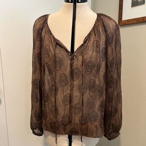 Club Monaco. 100% silk. Brown blouse. Excellent condition.